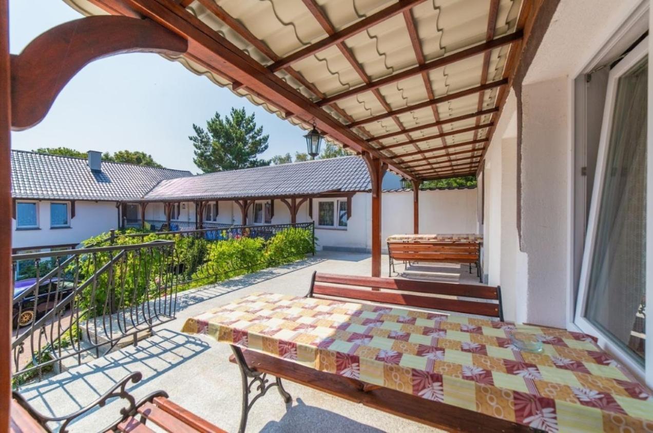 Apartamento Pokoje Olech Wrzosowo  Exterior foto
